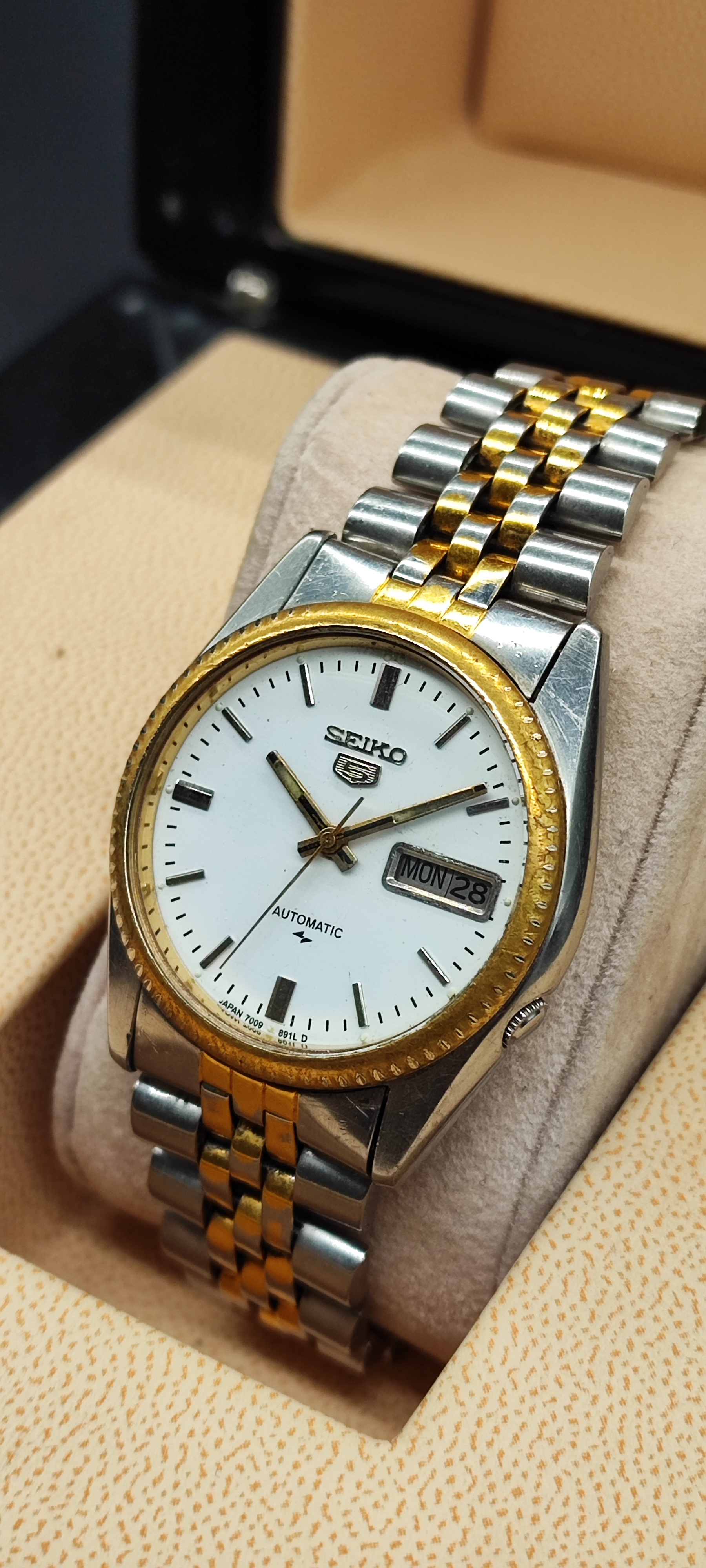 Seiko SEIKO JUBILEE STYLE demo ürün fotoğrafı 2